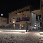 Dimora Anantheo Apartman *